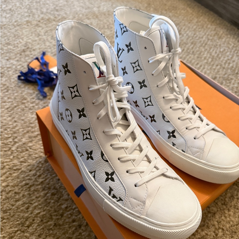 Louis Vuitton mens sneakers